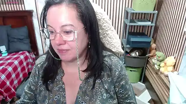 دردشة Sonialorens_ الجنسية المباشرة