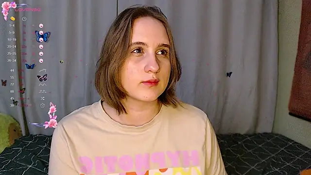 Phantommira live XXX chat