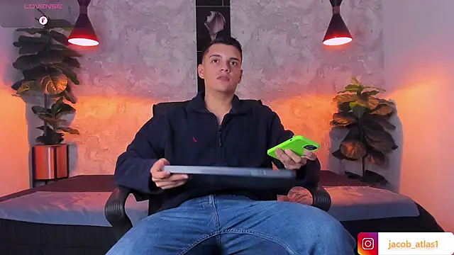 Chatroom XXX en direct de ian_jacob