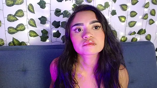 angie_boo1 live XXX chat