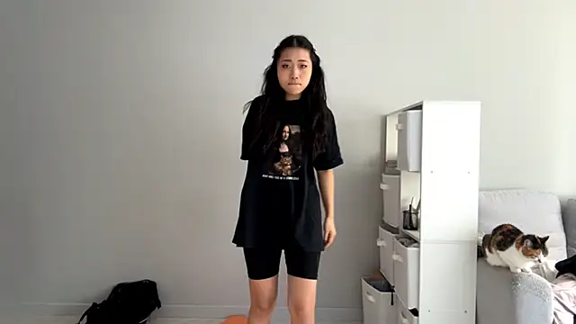 Chatroom XXX en direct de SweetMiaXO