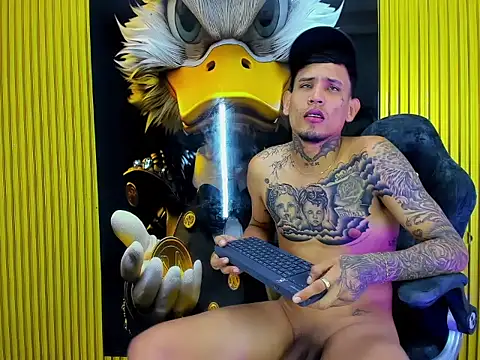 Winsord_Bigcockn Webbikameraesitys