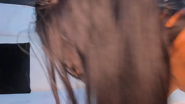 Chat +18 de Carly_lopez ao vivo