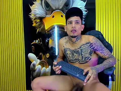 Winsord_Bigcockn Webbikameraesitys