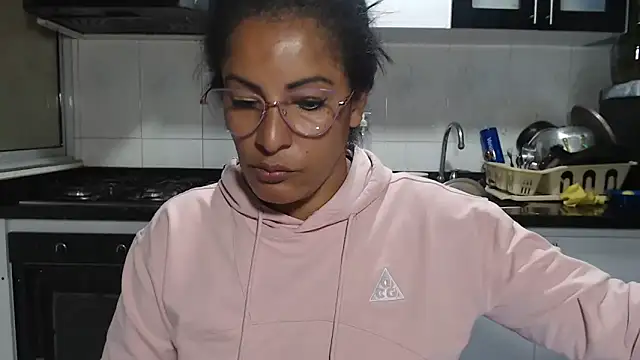 عرض كام kateleyagrey