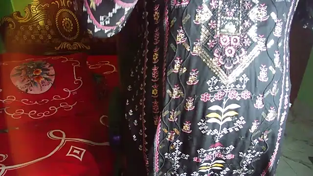 XXX chat uživo modela BengaliQueenStar