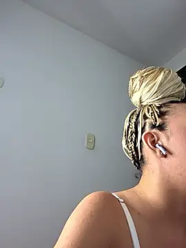 alaia_princessのライブXXXチャット