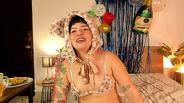 Amy_art's Webcam Show