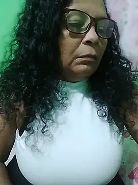 Amarantha25's Live XXX Chat