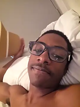 Онлайн чат XXX hormoneactivated