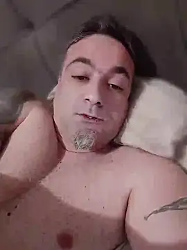 wifesfuckerpu 现场XXX聊天