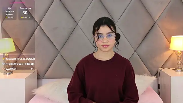 دردشة OliviaDiaz الجنسية المباشرة