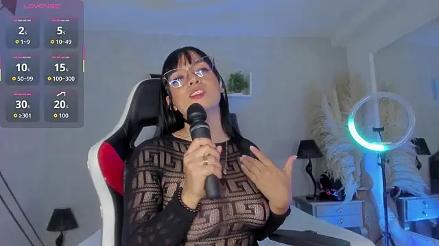 EmiliaRose_n Live XXX chat