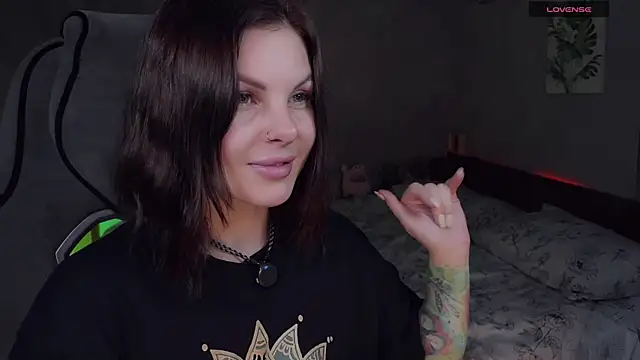 Alaska_ya's Live XXX Chat