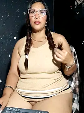 Ivy_horse_ Adlı Modelin Canlı XXX Sohbeti