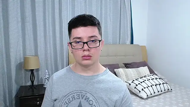 BlackFoXXX69 Live XXX-Chat