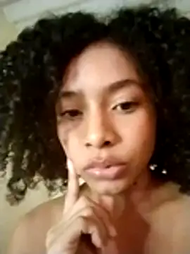 Larita_curly's Live XXX Chat