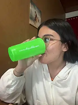 Czat XXX na żywo – CamilaSofiia