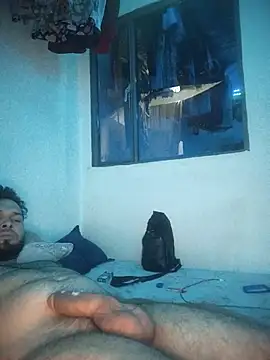 Elfllacco webcam show