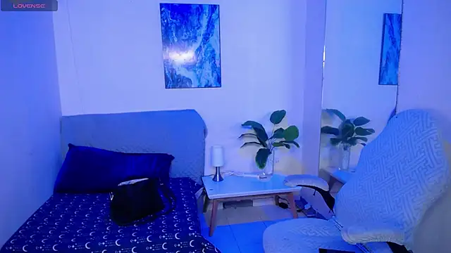 alloy_tiny Live XXX-Chat