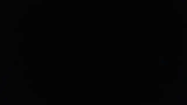 n8vpumpnhump:  διαδικτυακό σόου στην κάμερα