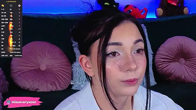 Avery--: απευθείας συνομιλία ΧΧΧ