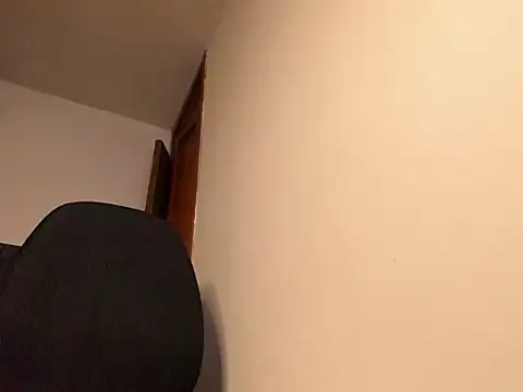 bunny_1922 Adlı Modelin Canlı XXX Sohbeti