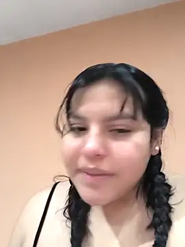 Hinae_ Live XXX Chat