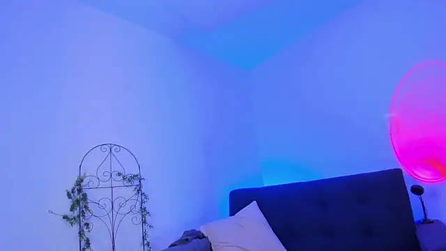 mishelkrave_: απευθείας συνομιλία ΧΧΧ