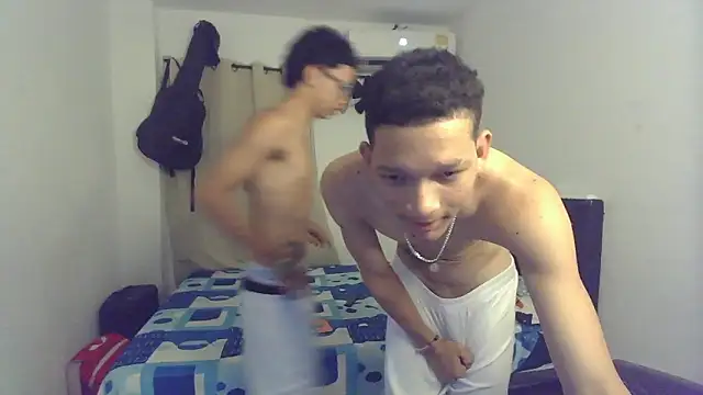 Show de webcam de pocket_loversxxx