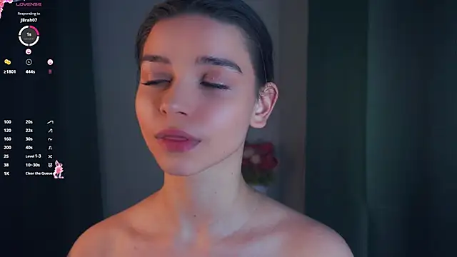 LoveMillier Adlı Modelin Canlı XXX Sohbeti