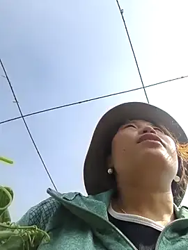 Czat XXX na żywo – he-se-kin