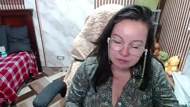 Živý XXX chat Sonialorens_