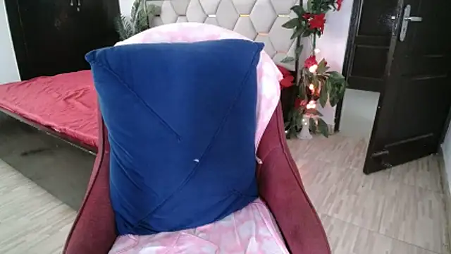 Little_princess01 Pertunjukan Webcam