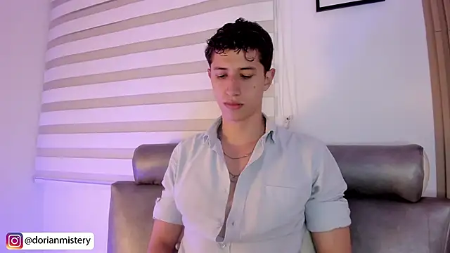 Chat XXX en directo de Dorianmistery2322_