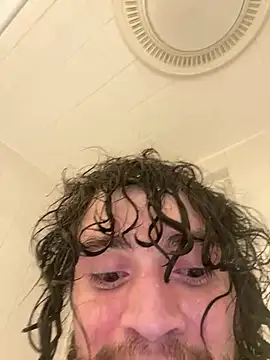 Teddy4420: διαδικτυακό σόου στην κάμερα