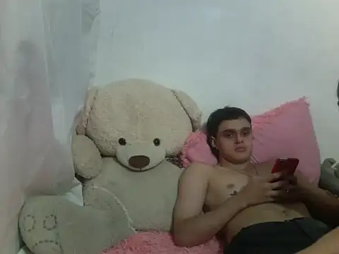 Scarlethbloom__ Webcam-Show