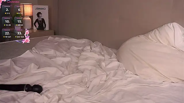 AmparoCilek Show in webcam