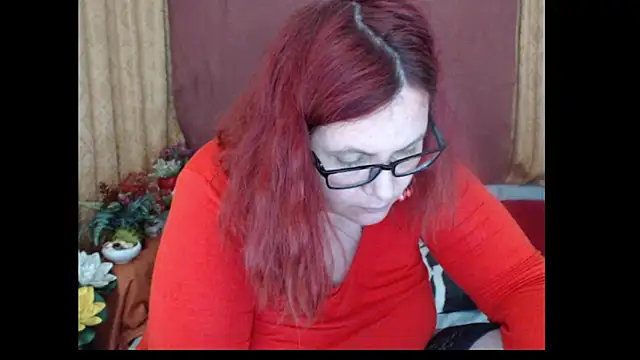 PlayfullMature Live XXX Chat