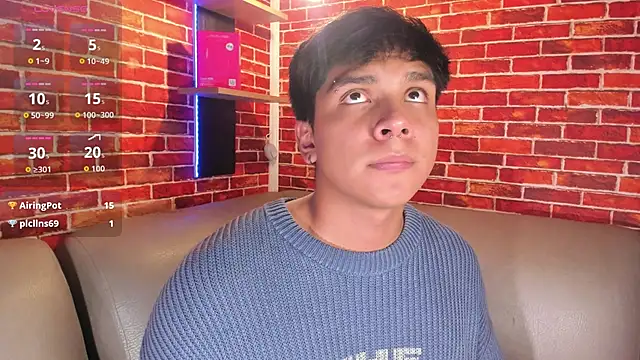 Thiago_Kozak webcam show