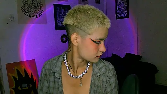 alex_one888 Chat XXX in diretta