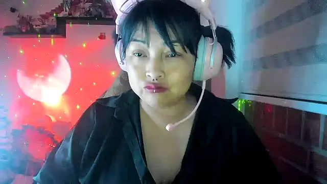 Shaddycute_ – Naživo XXX chat