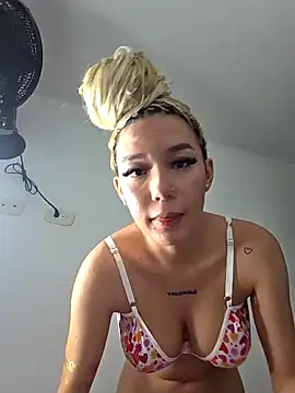 Chatroom XXX en direct de alaia_princess