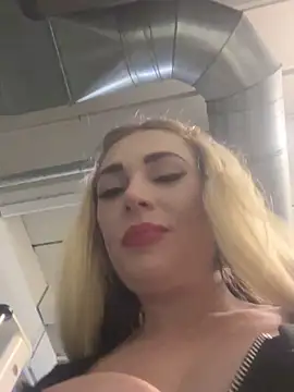 Živý XXX chat SelinaGalinsky6