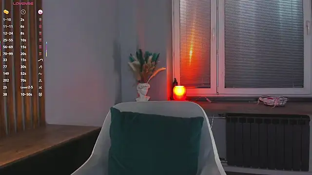 OssieCrews Chat XXX live