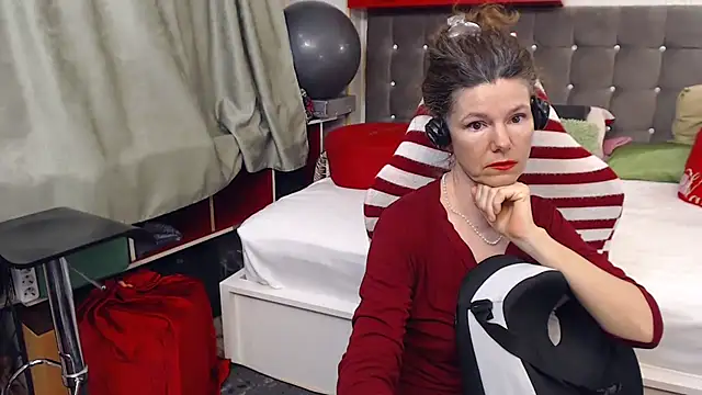 kellyterapy Adlı Modelin Canlı XXX Sohbeti