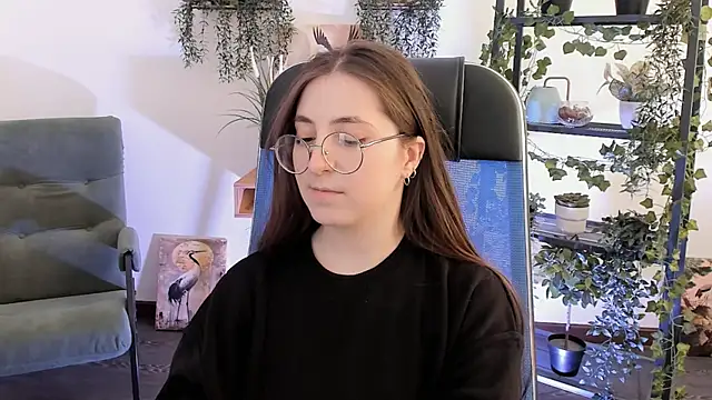 VirtuallVoyant Adlı Modelin Canlı XXX Sohbeti