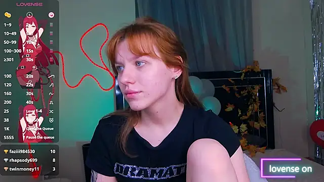 MeganNewCat Adlı Modelin Canlı XXX Sohbeti