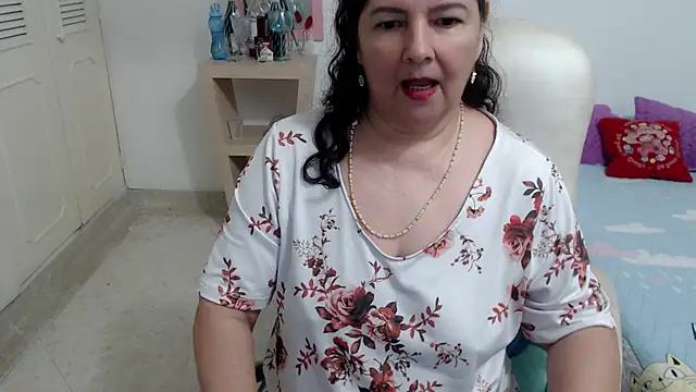 Chat XXX Live leonela_69