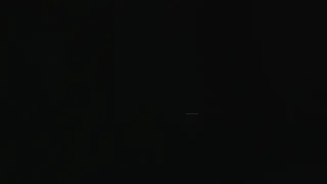 Miss_ElektraNova: διαδικτυακό σόου στην κάμερα